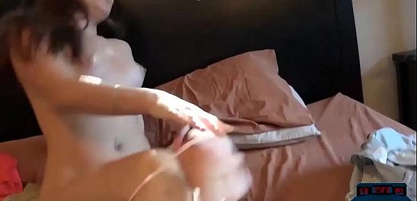  Teen girlfriends get nasty in these homemade sextapes